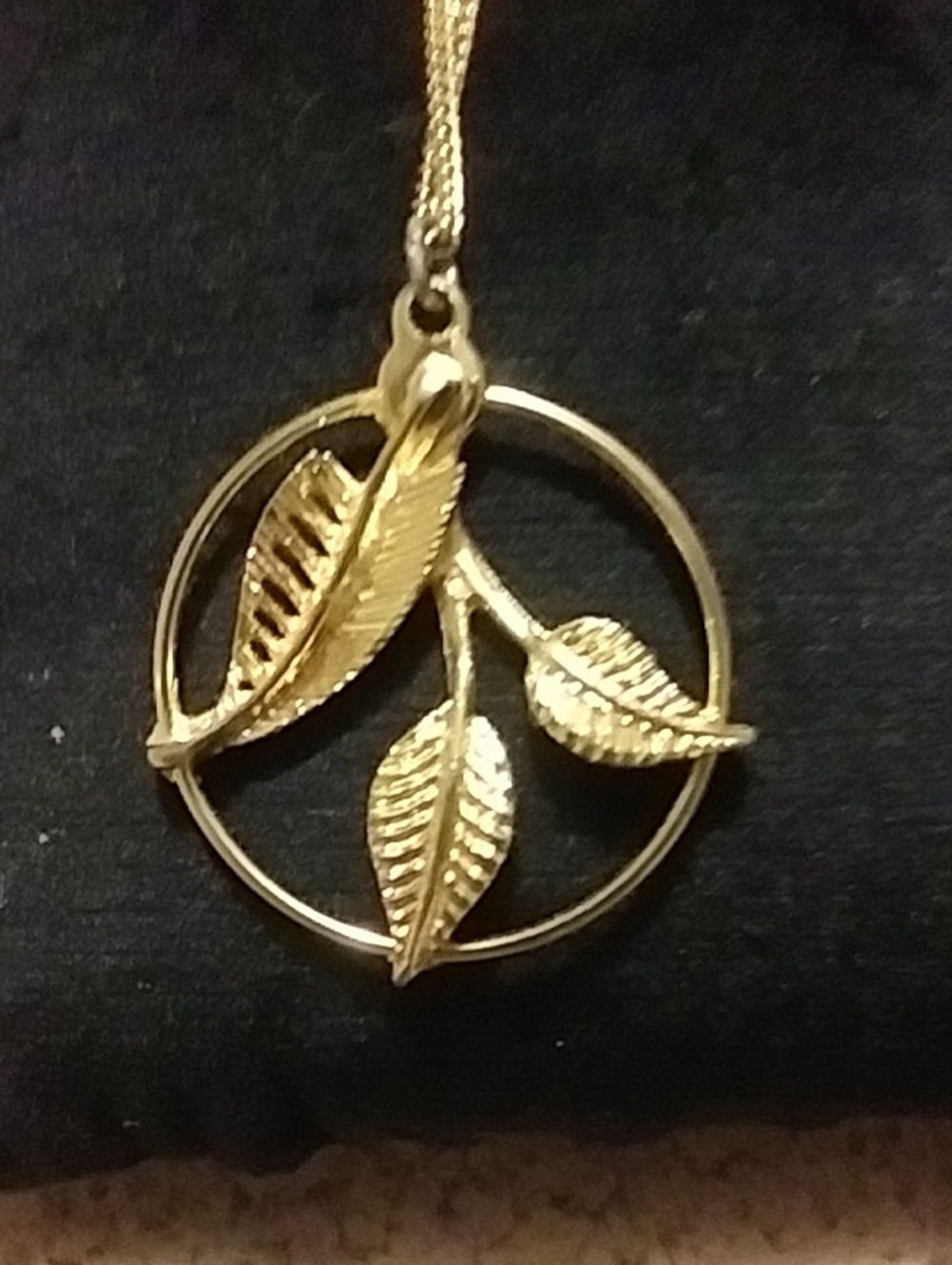 Goldtone Leaf Pendant Necklace